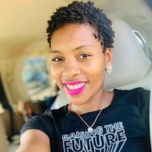 Meet your Posher, Khara